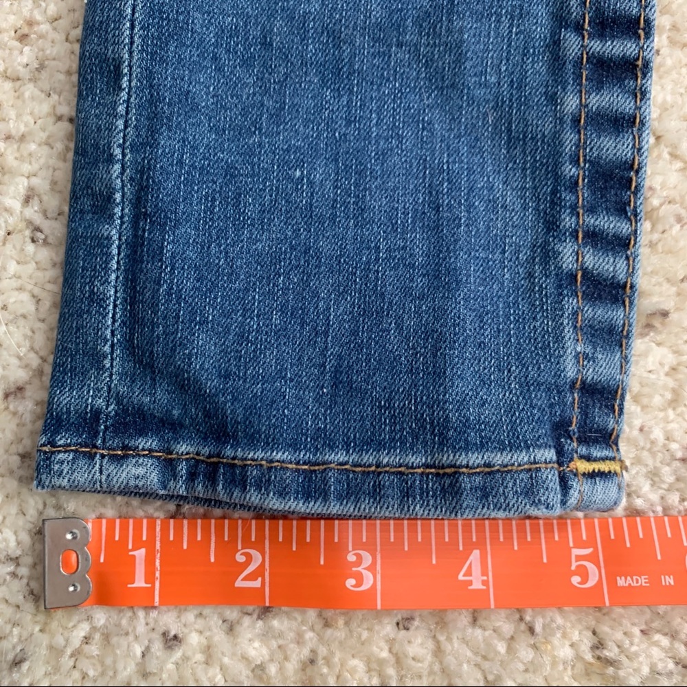 Preloved True Religion Jeans - Picture 7 of 8